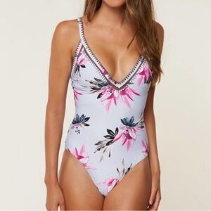 NWT O’Neill Sydney One Piece Swimsuit Large